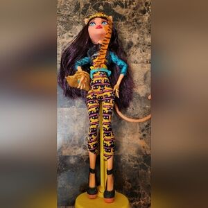 G1 Monster High Cleo/ Toralei Freaky Fusion Only Displayed